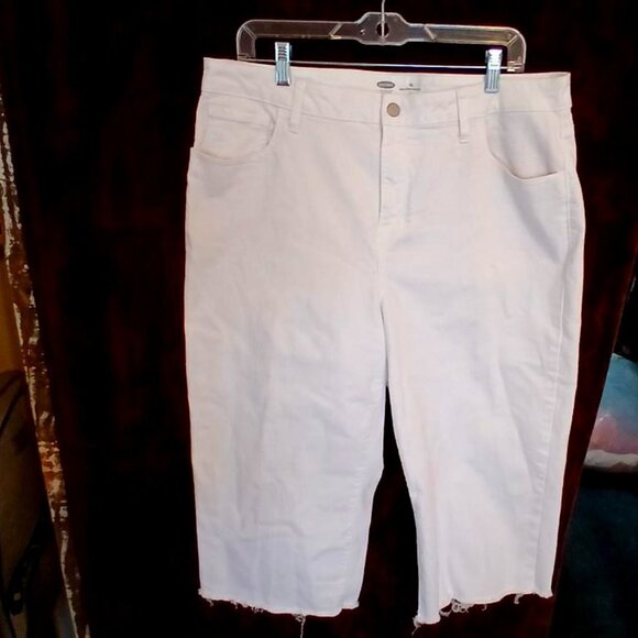 Old Navy white jean capri size 16 - Picture 1 of 8